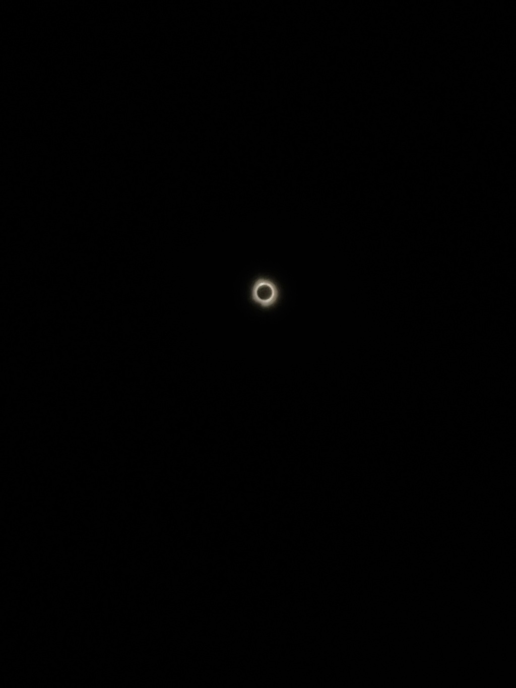 Total solar eclipse in Canada( カナダでの皆既日食）